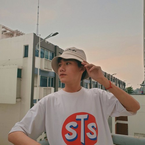 Unisex Graphic T-Shirt